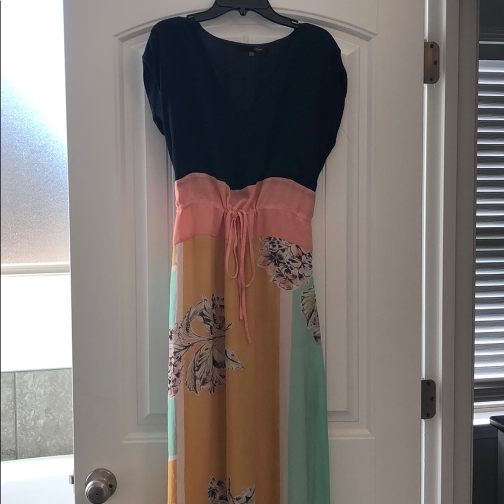 Spring Dress - Picture 2 of 5